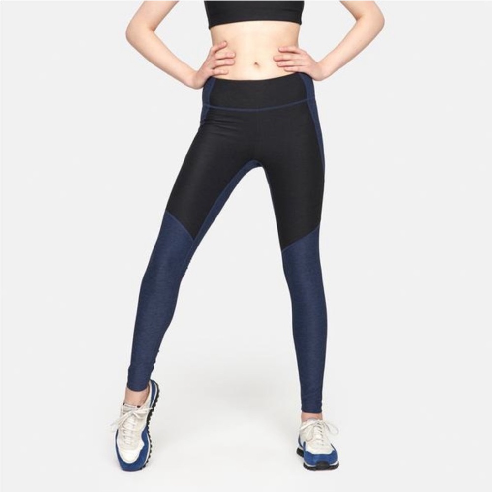 Outdoor Voices two tone leggings